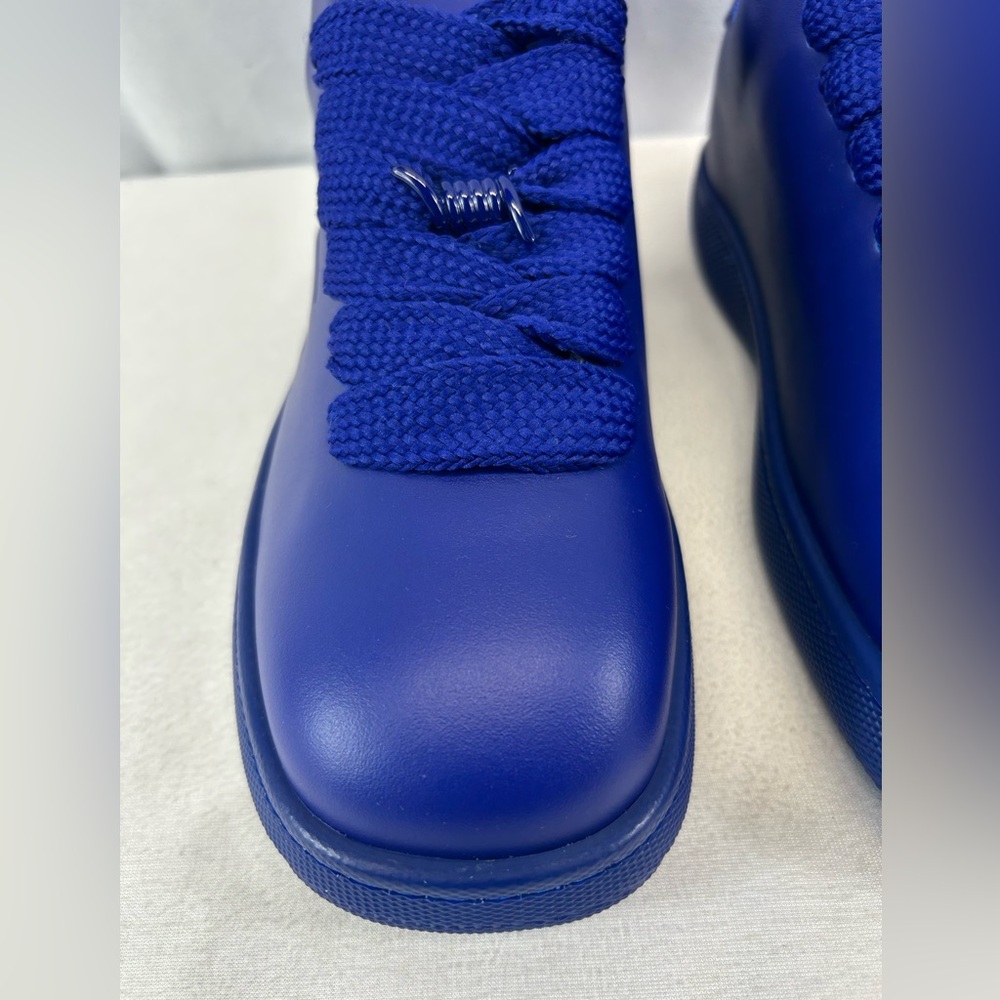 Burberry
Leather Box Sneakers - Picture 2 of 8